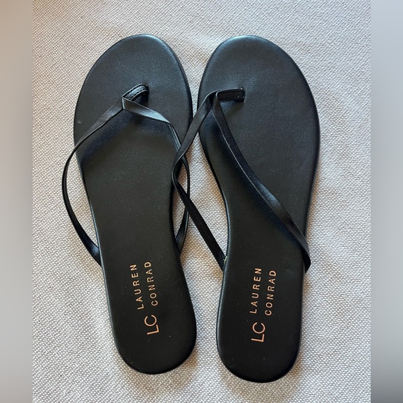 LC Lauren Conrad Shoes - NEW Lauren Conrad sandals size 8